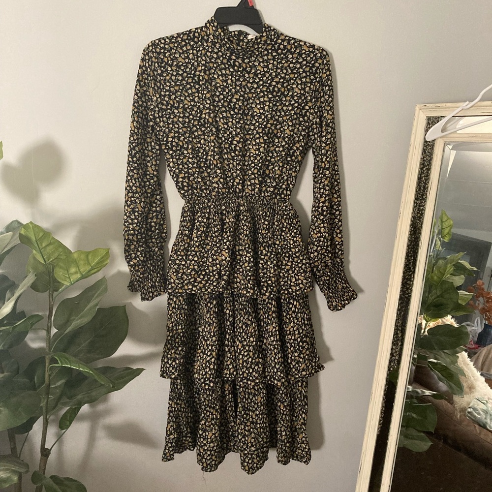 Black floral tiered dress